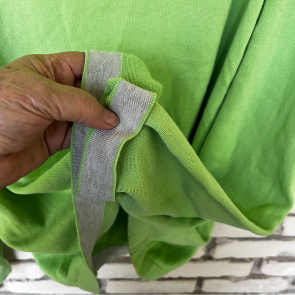 Lacoste green 1/4 zip sweater - Picture 4 of 6